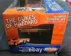 RARE! NEW 1/18 1969 Dukes of Hazzard Dodge Charger General Lee Dirty Edition