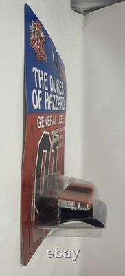 Racing Champions Dukes of Hazzard 1969 Dodge Charger General Lee 164 TNN 1999