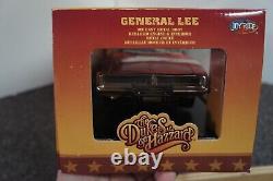 Rare 1/18 1969 Dodge Charger Dukes of Hazzard General Lee Dirty Version