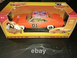 Rare 1/18 general Lee Dodge charger 69 Dukes of Hazzard White tire