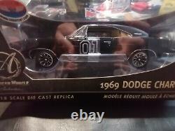 Rare 1/18 general Lee black Dodge charger 69 Dukes of Hazzard authentic