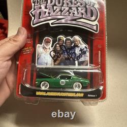 Rare 2006 Dukes Of Hazzard White Lightning Cooter's 1970 Chevy Camaro Signed