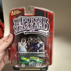 Rare 2006 Dukes Of Hazzard White Lightning Cooter's 1970 Chevy Camaro Signed