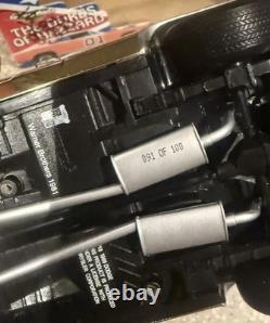 Rare Authentic 1/18 George Barris The General Lee Gold American Muscle Diecast