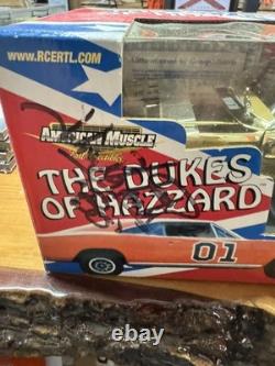Rare Authentic 1/18 George Barris The General Lee Gold American Muscle Diecast