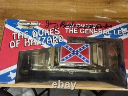 Rare Authentic 1/18 George Barris The General Lee Gold American Muscle Diecast