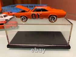 SURROUNDED BY DUKES!'81 ERTL DUKES OF HAZZARDS CASE WithORIGINAL & RESTORED CARS