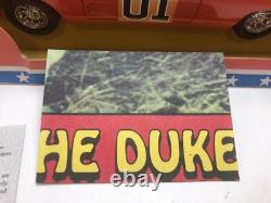 Signed, ERTL The Dukes Of Hazzard General Lee Car 125 1981, + 3 Signed Cards