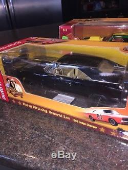 THE DUKES OF HAZZARD 1969 DODGE CHARGER GENERAL LEE 118 auto world happy bir