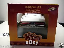 THE DUKES OF HAZZARD 1969 DODGE CHARGER GENERAL LEE JOHNNY LIGHTNING 118 WHITE