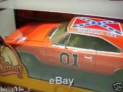 THE DUKES OF HAZZARD GENERAL LEE 1969 DODGE CHARGER 118 JOHNNY LIGHTNING
