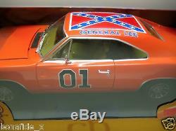 THE DUKES OF HAZZARD GENERAL LEE 1969 DODGE CHARGER 118 JOHNNY LIGHTNING