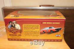 THE DUKES OF HAZZARD GENERAL LEE 1969 DODGE CHARGER 125 Signed John Schneider