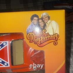 The Dukes Of Hazard General Lee 1969 Dodge Charger 118 Die-cast Auto World NEW