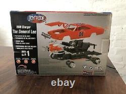 The Dukes Of Hazzard 1969 CHARGER GENERAL LEE JoyRide 124 Die Cast ACTIVITY SET