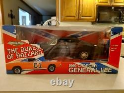 The Dukes Of Hazzard Black General Lee 1969 Charger 118 Scale American Muscle