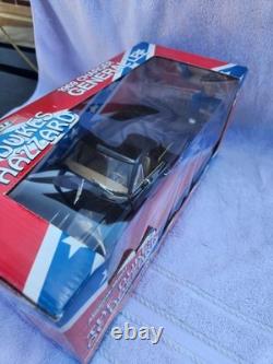 The Dukes Of Hazzard Chase General Lee 1969 Black Charger 118 Scale Ertl Rare