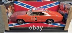 The Dukes Of Hazzard General Lee 1/18 Charger American Muscle RACE DAY VERSION