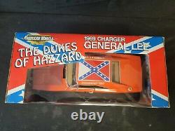 The Dukes Of Hazzard General Lee 1/18 Charger American Muscle RACE DAY VERSION