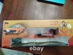 The Dukes Of Hazzard General Lee 1969 Dodge Charger 118 Radio Control R/C Car