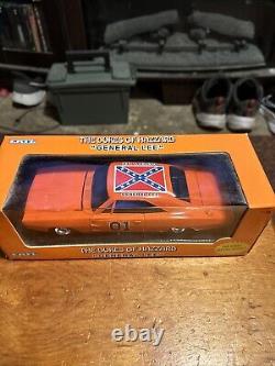 The Dukes Of Hazzard General Lee ERTL 7967 In box. 125