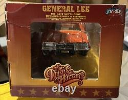 The Dukes of Hazzard 125 Scale General Lee 1969 Dodge Charger #01