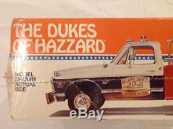 The Dukes of Hazzard Cooter's Tow Truck 1/25 Scale Model Kit by MPC