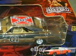 The Dukes of Hazzard General Lee 125 Joyride Silver CHASE Super Rare, New