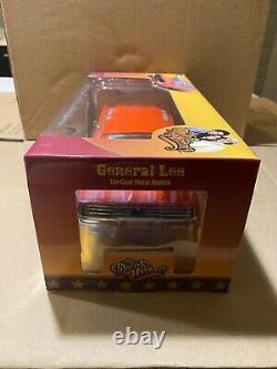 The Dukes of Hazzard General Lee 1969 Dodge Charger 118 scale NEW in box
