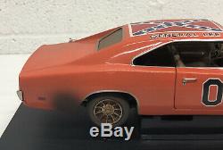 The Dukes of Hazzard General Lee 69 Charger 118 Scale Diecast / 2005 Joyride