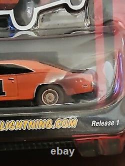 The Dukes of Hazzard General Lee Dirty 164 Johnny Lightning 2006 Brand New