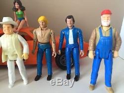 VINTAGE 1980 Mego DUKES OF HAZZARD General Lee Complete Figure Set Of 8 Look! WOW