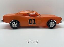 VINTAGE 1980s MEGO DUKES OF HAZZARD GENERAL LEE #01 ORANGE PLASTIC MODEL CAR