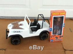 VINTAGE Dukes of Hazzard General Lee 1/10 Daisy DIXIE Jeep + MEGO 8 Figure Doll
