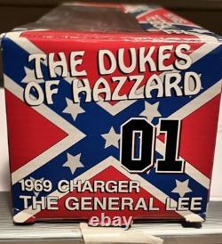 Vintage 1969 Charger General Lee Die Cast Metal 1/25 scale Car, Original Box