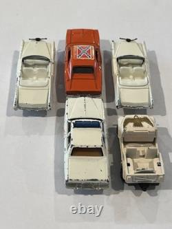 Vintage 1981 Dukes Of Hazzard 24 Car Carrying Case WithTrays & 5 Cars