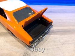Vintage 1981 ERTL Steel General Lee Dodge Charger Dukes of Hazzard 116 Scale