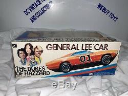 Vintage 1981 Mego Dukes of Hazzard General Lee 3 3/4 Bo -Luke Action Figures MIB