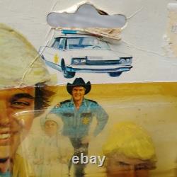 Vintage 1981 Mego the dukes of hazzard 8 figures Luke Bo Daisy Boss Hogg Toy