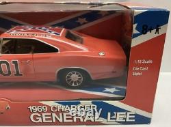Vintage Dukes of Hazzard General Lee Diecast Car 118 Ertl
