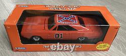 Vintage ERTL THE DUKES OF HAZZARD GENERAL LEE Diecast Car 125 #7967 New In Box