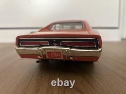 Vintage Ertl 1/18 Dukes of Hazzard General Lee With Bonus Complete 2nd Seasson DVD