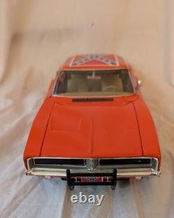 Vintage Ertl General Lee 1969 Dodge Charger Diecast Car 1981 Warner Bros 118