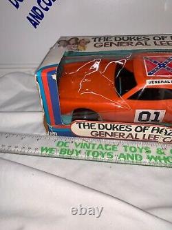 Vintage General Lee Luke'69 Dodge Charger Dukes of Hazzard Mego RARE One Figure