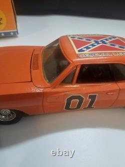 Vintage The Dukes Of Hazzard ERTL GENERAL LEE From 1981 1/25 Scale, READ