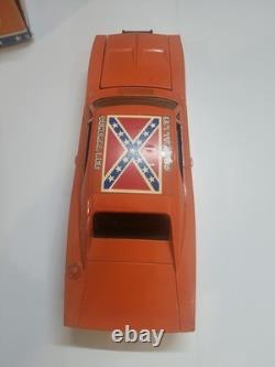 Vintage The Dukes Of Hazzard ERTL GENERAL LEE From 1981 1/25 Scale, READ