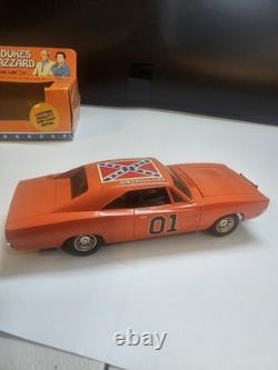 Vintage The Dukes Of Hazzard ERTL GENERAL LEE From 1981 1/25 Scale, READ
