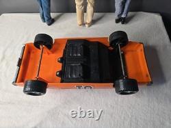 Vintage The Dukes of Hazzard 1980 Mego USA GENERAL LEE + 3 Figures