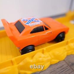 Vtg. Dukes of Hazard Jumping Ramp Race Set with General Car 1981 Knickerbocker