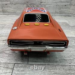 Vtg Dukes of Hazzard General Lee Dodge Charger 118 Malibu 2006 Lights & Sounds